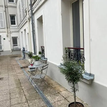 Studio 15e - Quartier Rue Du Commerce Apartment Paris